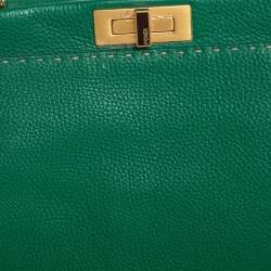 مملوكة مسبقًا Fendi Green Selleria Leather Large Peekaboo Top Handle Bag