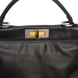 مملوكة مسبقًا Fendi Black Leather Medium Peekaboo Top Handle Bag