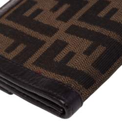 مملوكة مسبقًا محفظة فندي كونتيننتال جلد وكانفاس زوكا توباكو بقلاب