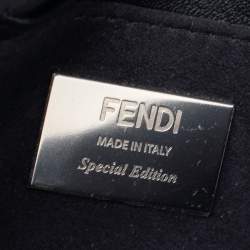 مملوكة مسبقًا حقيبة كتف فندي باغويت حافة فرو وجلد أسود مزين بوغي صغيرة جداً