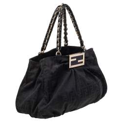 Pre Owned حقيبة كتف فندي ميا كانفاس زوكا أسود كبيرة