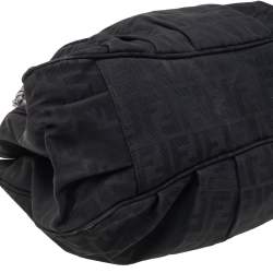 Pre Owned حقيبة كتف فندي ميا كانفاس زوكا أسود كبيرة