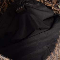 مملوكة مسبقًا حقيبة كتف فندي ميا جلد لامع وكانفاس توباكو زوكا بقلاب