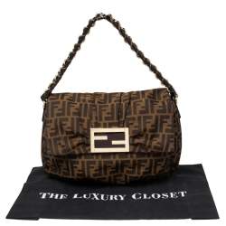 مملوكة مسبقًا حقيبة كتف فندي ميا جلد لامع وكانفاس توباكو زوكا بقلاب