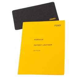 مملوكة مسبقًا حقيبة كتف فندي ميا جلد لامع وكانفاس توباكو زوكا بقلاب