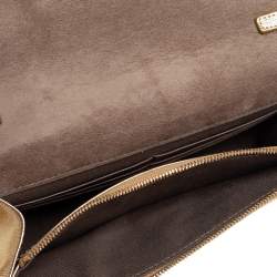 Pre Owned محفظة فندي تيوب أون جلد ذهبي لامع بسلسلة