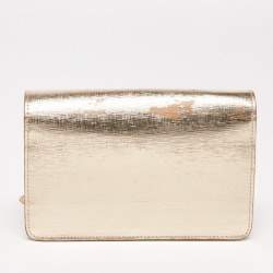 Pre Owned محفظة فندي تيوب أون جلد ذهبي لامع بسلسلة