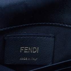 مملوكة مسبقًا Fendi Black Leather Kan I F Wallet On Chain Clutch