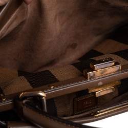 مملوكة مسبقًا حقيبة فندي بيكابو جلد بني داكن يد علوية متوسطة