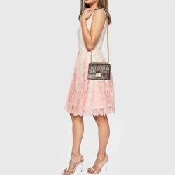 مملوكة مسبقًا حقيبة كتف فندي كان يو جلد زوكا بني-أسود صغيرة