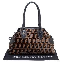 Pre Owned حقيبة فندي شيف دي جور جلد لامع وكانفاس أسود مرصع متوسطة