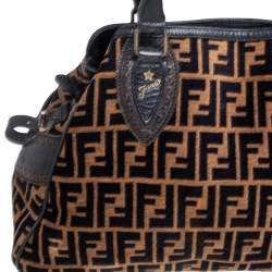 Pre Owned حقيبة فندي شيف دي جور جلد لامع وكانفاس أسود مرصع متوسطة