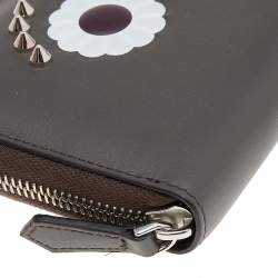 Pre Owned Fendi Taupe Leather Century Hypnoteyes Zip Around Wallet