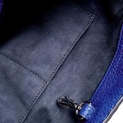 مملوكة مسبقًا Fendi Blue Selleria Leather and Suede Small Scalloped Anna Bucket Bag