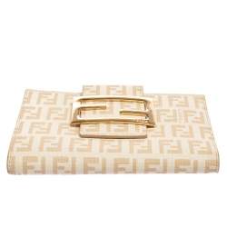 مملوكة مسبقًا Fendi Cream Zucchino Coated Canvas FF Flap Compact Wallet
