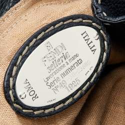 مملوكة مسبقًا Fendi Black Selleria Leather Shoulder Bag