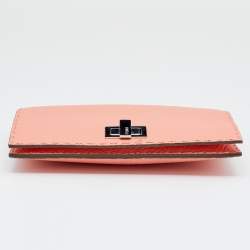مملوكة مسبقًا Fendi Peach Selleria Leather Peekaboo Wallet