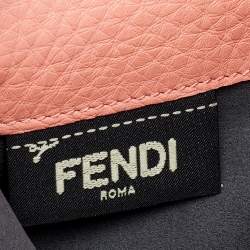 مملوكة مسبقًا Fendi Peach Selleria Leather Peekaboo Wallet