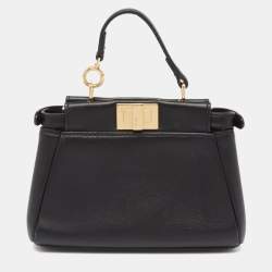 مملوكة مسبقًا Fendi Black Leather Micro Peekaboo Crossbody Bag