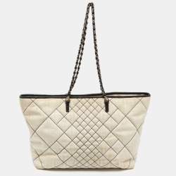 Pre Owned Fendi Cream/Black Zucca Quilted Canvas And Leather Roll Shopper Tote