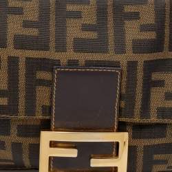 مملوكة مسبقًا Fendi Tobacco Zucca Canvas and Leather Baguette Bag