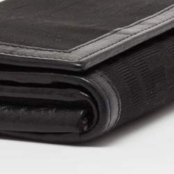 مملوكة مسبقًا Fendi Black Zucca Canvas and Leather FF Flap Continental Wallet