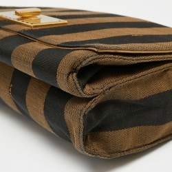 Pre Owned حقيبة كتف فندي كلاوديا مخططة بيكوين كانفاس توباكو كبيرة