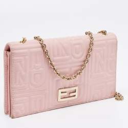 Pre Owned Fendi Pink Embossed Leather Chain Clutch 