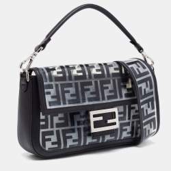 Pre Owned حقيبة كروس فندي جلد وبي في سي زوكا أسود 