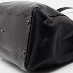 Pre Owned حقيبة فندي بيكابو جلد سوداء بيد علوية كبيرة