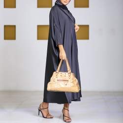 Pre Owned Fendi Beige Patent Leather De Jour Tote