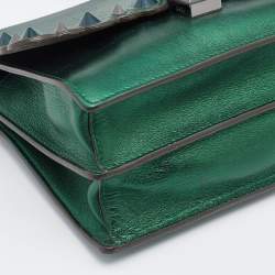 Pre Owned Fendi Metallic Green Leather Small Scalloped Kan I Shoulder Bag