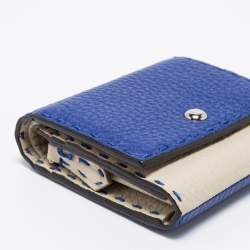 Pre Owned محفظة فندي جلد سيليريا رصاصي فاتح/أزرق ثلاثية الطي