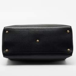 مملوكة مسبقًا حقيبة يد فندي 2جور جلد أسود متوسطة 