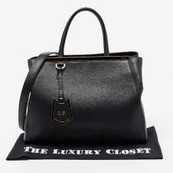 مملوكة مسبقًا حقيبة يد فندي 2جور جلد أسود متوسطة 