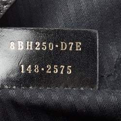 مملوكة مسبقًا حقيبة يد فندي 2جور جلد أسود متوسطة 