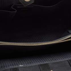 مملوكة مسبقًا حقيبة يد فندي 2جور جلد أسود متوسطة 
