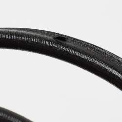 مملوكة مسبقًا حقيبة يد فندي 2جور جلد أسود متوسطة 