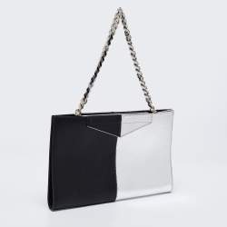 Pre Owned Fendi Black/Silver Leather Chain Clutch