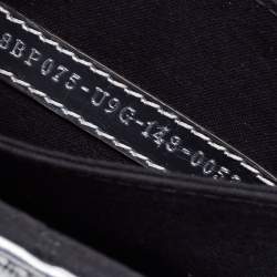 Pre Owned Fendi Black/Silver Leather Chain Clutch