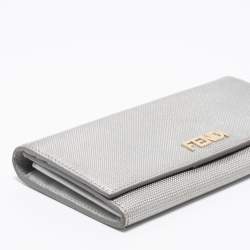 Pre Owned Fendi Silver Leather Logo Flap Continental Wallet