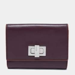 Pre Owned Fendi Burgundy Leather Peekaboo Compact Wallet