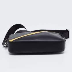 Pre Owned حقيبة فندي كاميرا جلد وكانفاس زوكا رصاصي/أسود مقوى