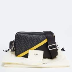 Pre Owned حقيبة فندي كاميرا جلد وكانفاس زوكا رصاصي/أسود مقوى