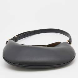 Pre Owned Fendi Black Leather Small Croissant Hobo