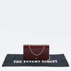 Pre Owned Fendi Burgundy Patent Leather Fendilicious Chain Clutch