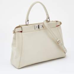 Pre Owned Fendi Off White Leather Medium Peekaboo Top Handle Bag