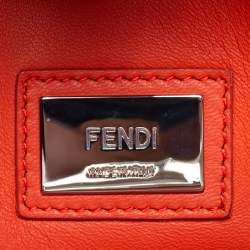 Pre Owned Fendi Off White Leather Medium Peekaboo Top Handle Bag