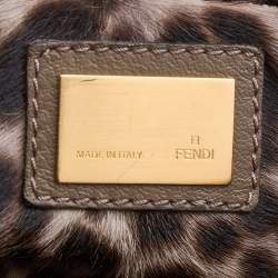 Pre Owned Fendi Grey Leather Medium Peekaboo Top Handle Bag