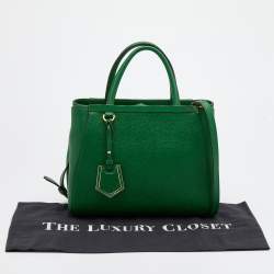 مملوكة مسبقًا حقيبة يد توتس فندي بيتيت ساك 2جور جلد أزرق باستيل